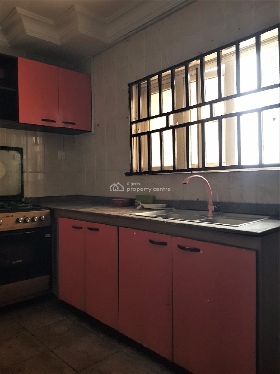 3 Bedroom Flat in a Serene Neighbourhood - Upstairs, Lekki Right Hand Side, Lekki, Lagos, Flat / Apartment for Rent
