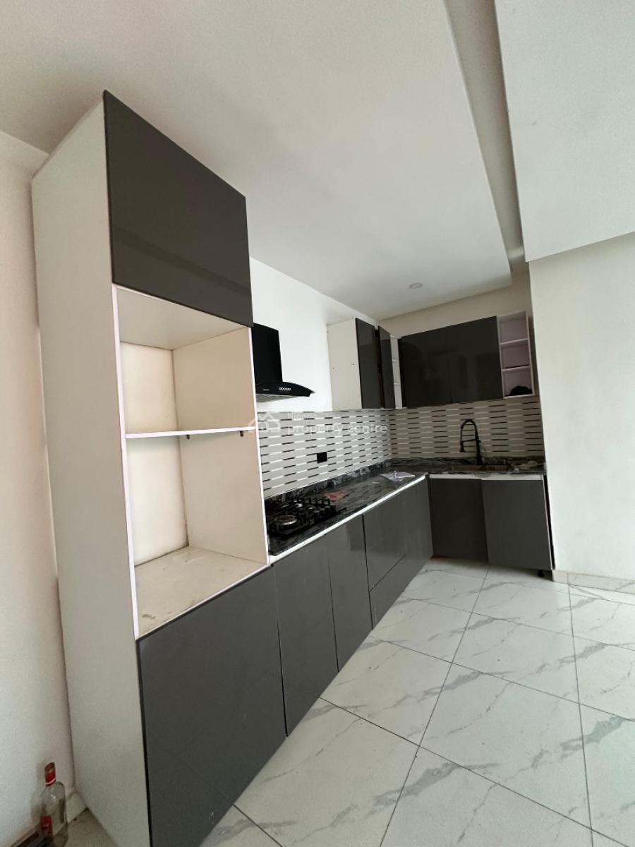 Unfurnished 2 Bedroom Apartment with Swimming Pool, Ologolo, Lekki, Lagos, Flat / Apartment for Sale