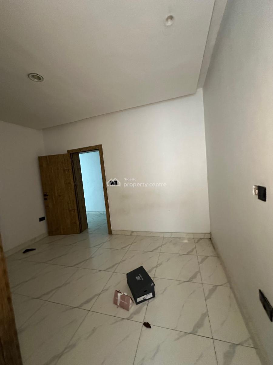 Unfurnished 2 Bedroom Apartment with Swimming Pool, Ologolo, Lekki, Lagos, Flat / Apartment for Sale