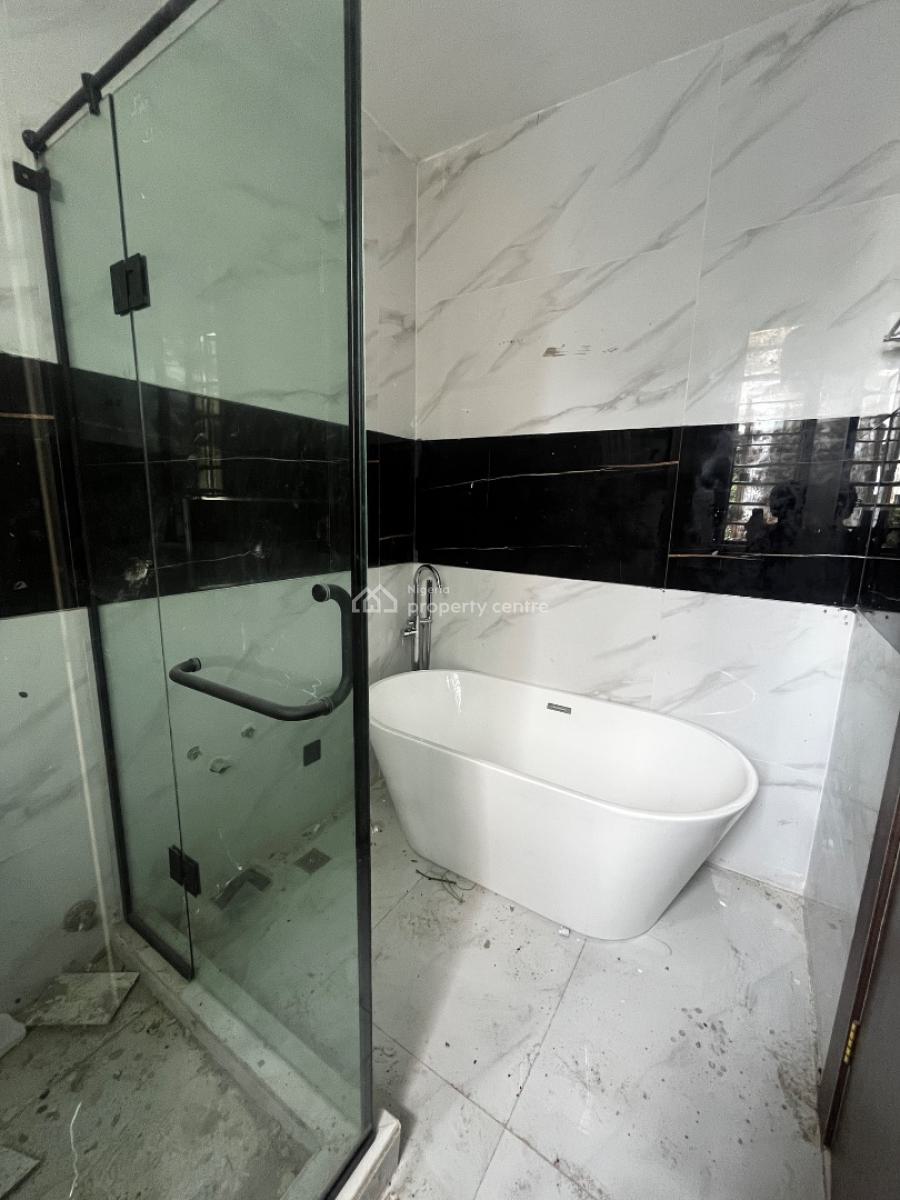 Lekki Phase 1,luxury Block of 3 Units of 2 Bed and 1 Unit of 3 Bed, Off Admiralty Road, Lekki Phase 1, Lekki, Lagos, Flat / Apartment for Sale