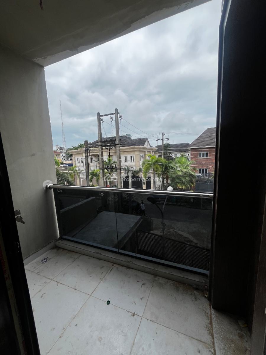 Lekki Phase 1,luxury Block of 3 Units of 2 Bed and 1 Unit of 3 Bed, Off Admiralty Road, Lekki Phase 1, Lekki, Lagos, Flat / Apartment for Sale
