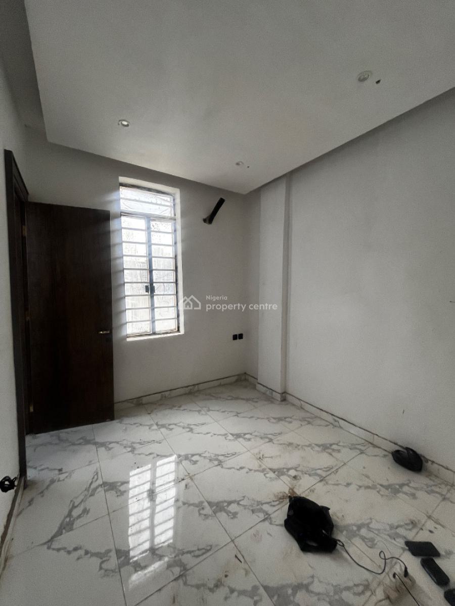 Lekki Phase 1,luxury Block of 3 Units of 2 Bed and 1 Unit of 3 Bed, Off Admiralty Road, Lekki Phase 1, Lekki, Lagos, Flat / Apartment for Sale