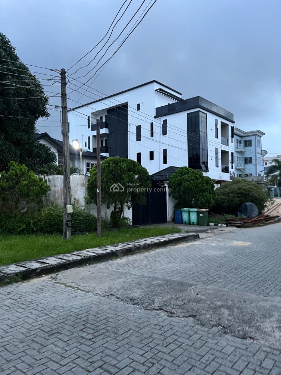 Luxury Block of 4 Units of 3 Bedroom & 2 Bedroom, Off Admiralty Road, Lekki Phase 1, Lekki, Lagos, Flat / Apartment for Sale