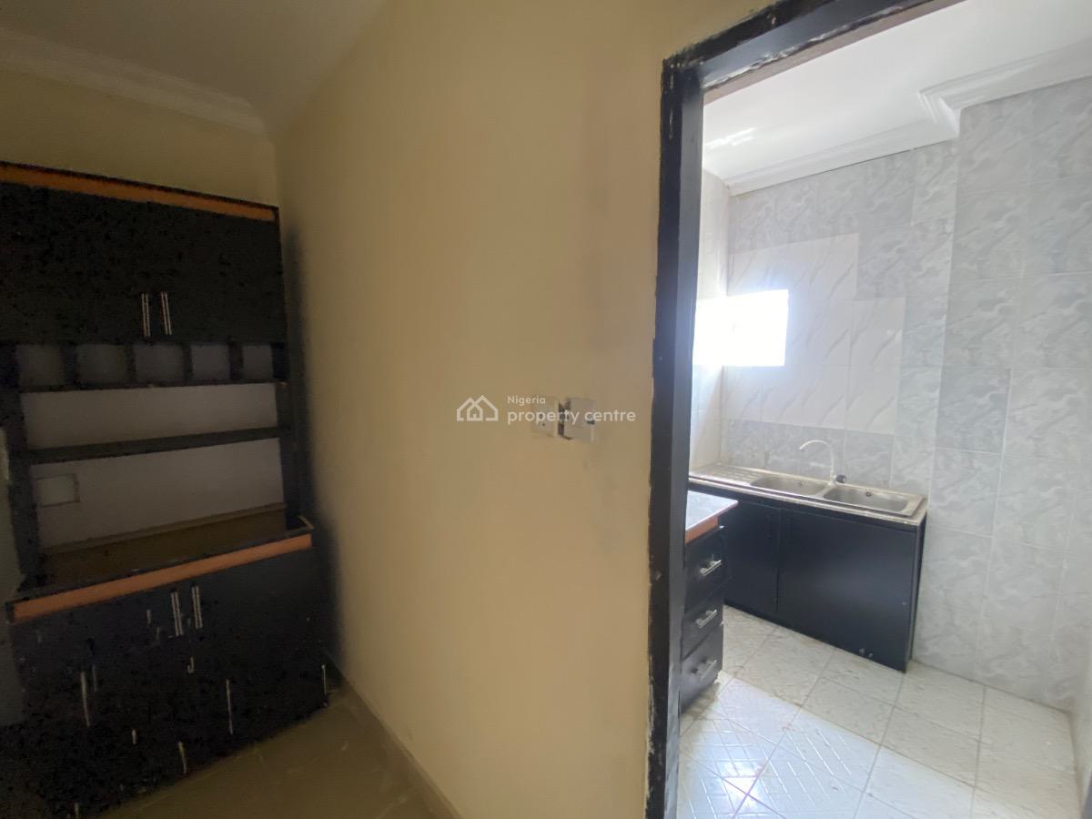 Strategically Located 3 Bedroom Apartment, Sangotedo, Ajah, Lagos, Flat / Apartment for Rent