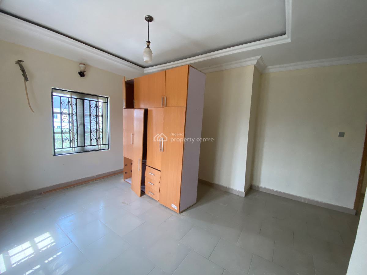 Strategically Located 3 Bedroom Apartment, Sangotedo, Ajah, Lagos, Flat / Apartment for Rent