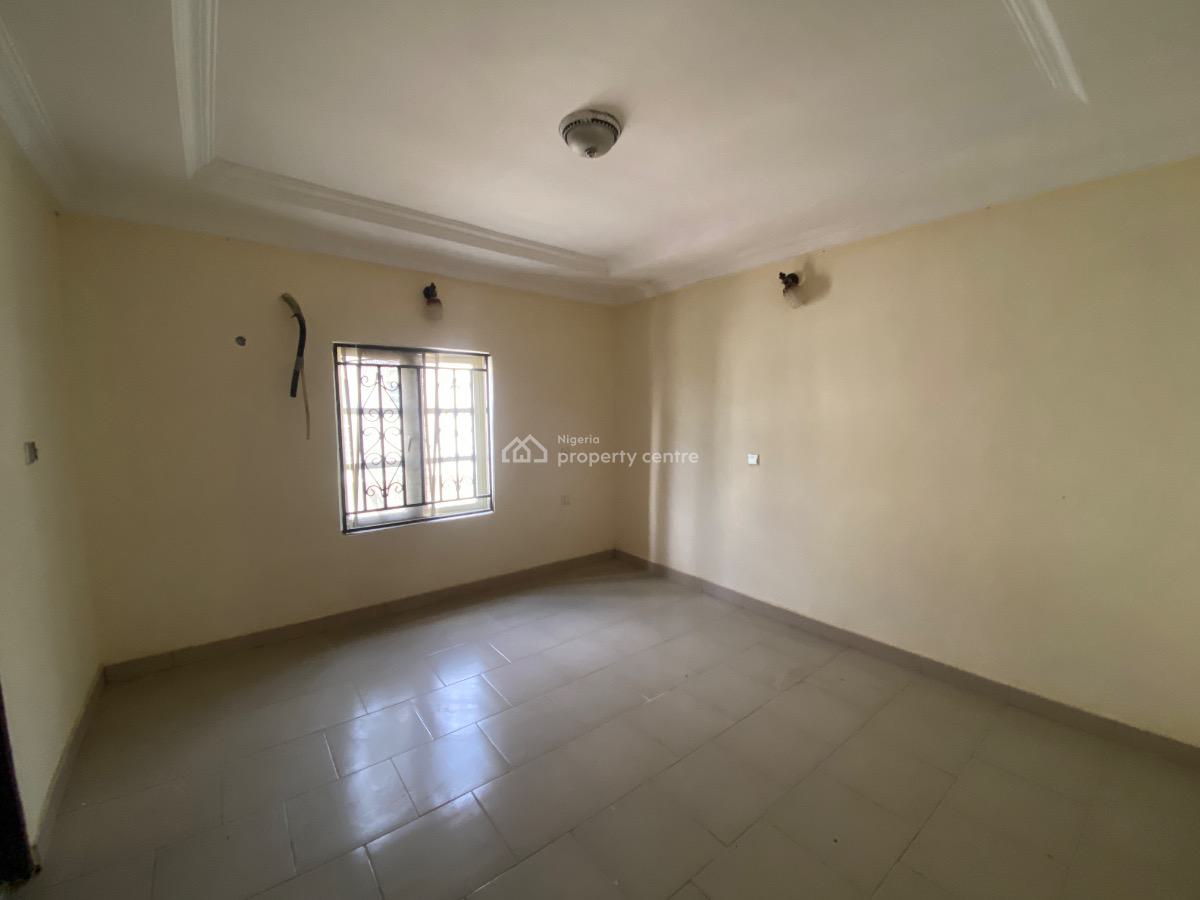 Strategically Located 3 Bedroom Apartment, Sangotedo, Ajah, Lagos, Flat / Apartment for Rent