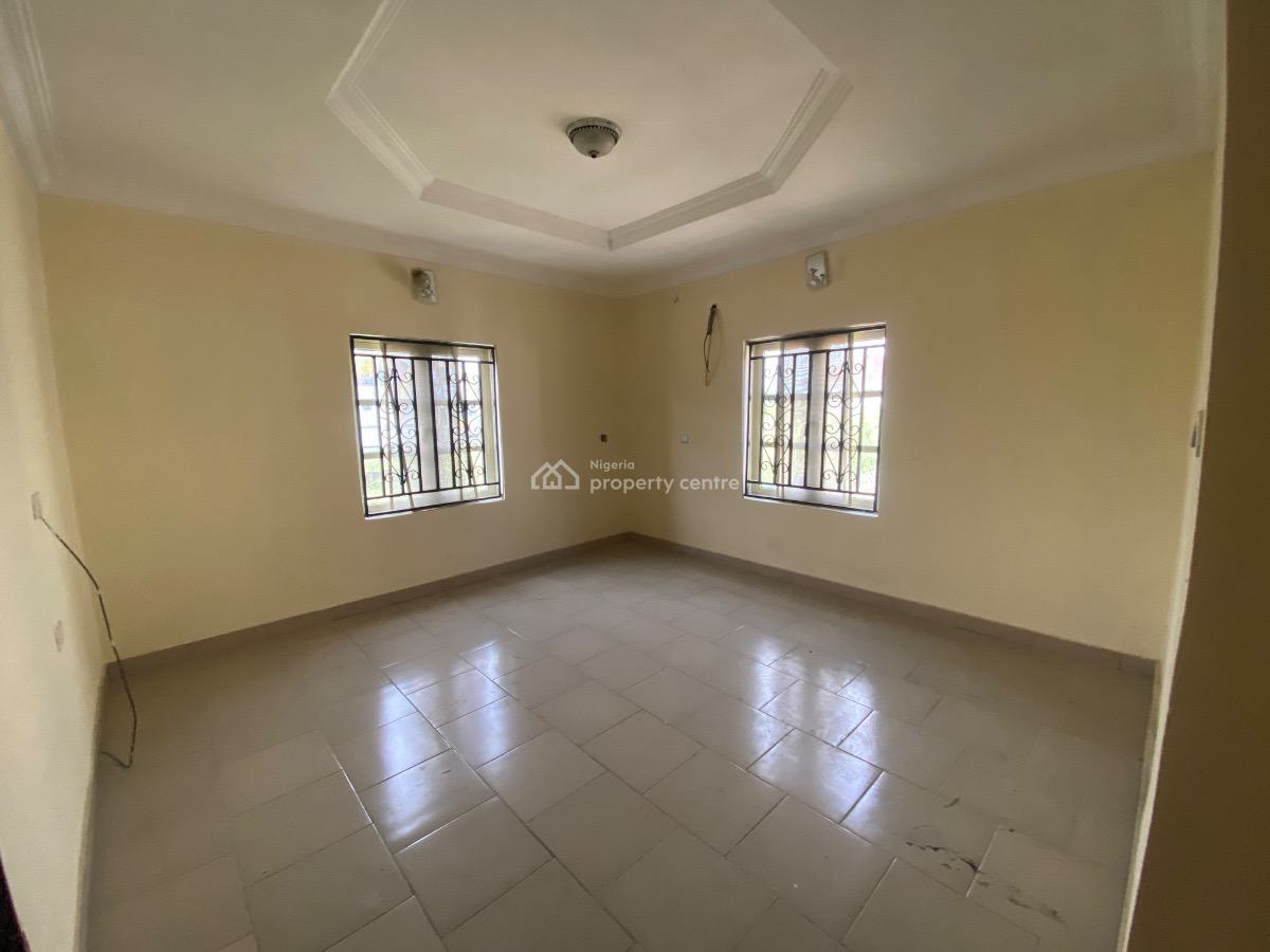 Strategically Located 3 Bedroom Apartment, Sangotedo, Ajah, Lagos, Flat / Apartment for Rent