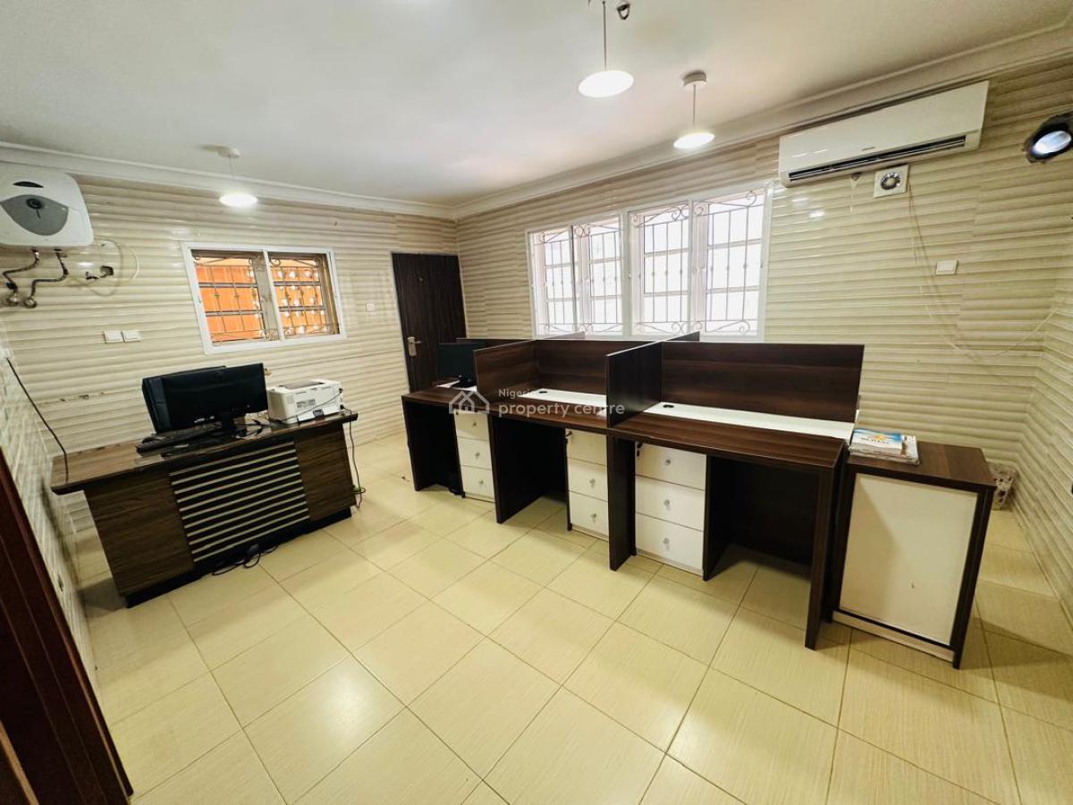 Standard 6 Bedroom Fully Detached Duplex,2 Rooms Bq,pool,garden,c of O, Asokoro District, Abuja, Detached Duplex for Sale