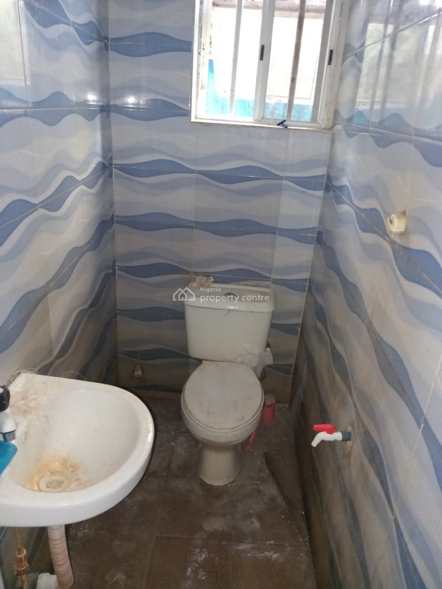 2 Bedroom Flat, Ogombo, Ajah, Lagos, Flat / Apartment for Rent