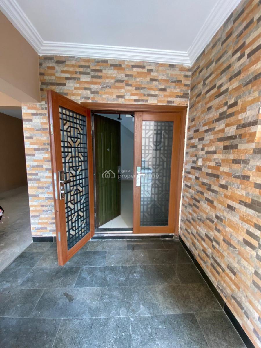Well Finished Serviced 4 Bedroom Townhouse with a Room Bq, Lekki Phase 1, Lekki, Lagos, Terraced Duplex for Rent