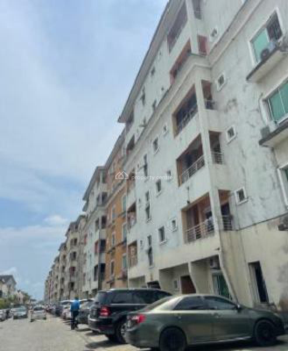 Spacious 2 Bedrooms Serviced Flat Apartment, Paradise 3 Estate Chevron Drive Opposite Ebano Supermarket, Lekki, Lagos, Flat / Apartment for Rent