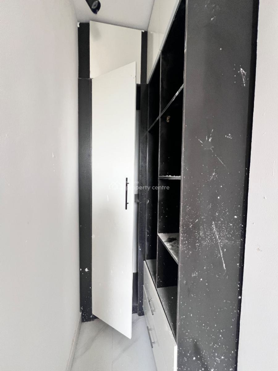 Newly Built 1 Bedroom Apartment, Ologolo, Lekki, Lagos, Flat / Apartment for Sale