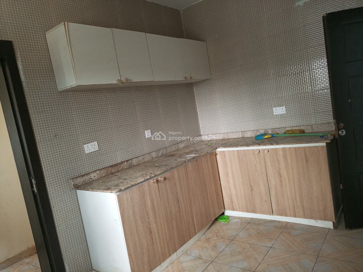 Serviced 2 Bedroom Luxury Apartment, Ogunfayo Immediately After Awoyaya, Ogogoro, Ibeju Lekki, Lagos, Flat / Apartment for Rent