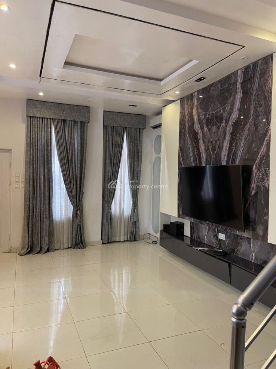 Luxury 4 Bedroom Semi Detached Duplex with Gym & Pool, Conservation Road, Lekki Phase 2, Lekki, Lagos, Semi-detached Duplex for Rent