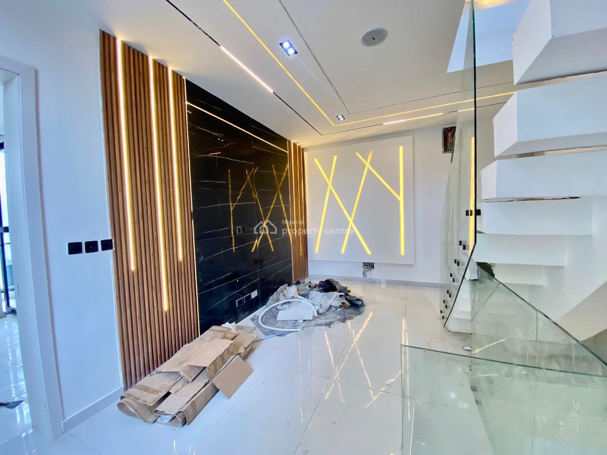 Elegant 4-bedroom Semi-detached Duplex with Bq, Orchid Road, Lekki, Lagos, Semi-detached Duplex for Sale
