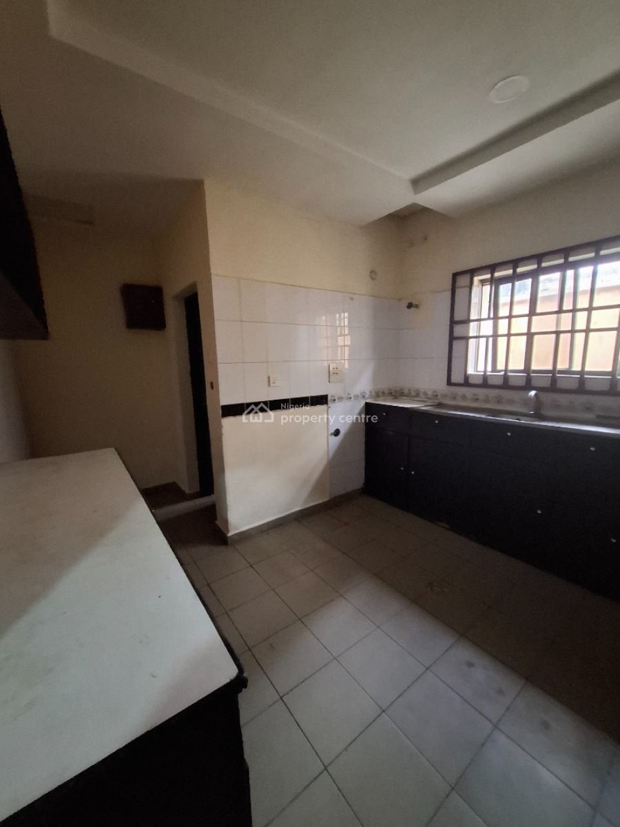 Standard 3 Bedroom Apartment, Durumi, Abuja, Flat / Apartment for Rent
