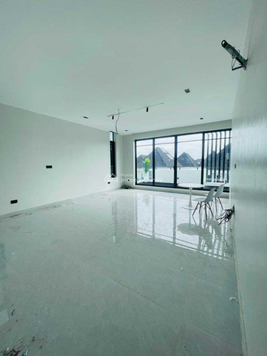 5 Bedroom Fully Detached Duplex with Bq, Lekki, Lagos, Detached Duplex for Sale