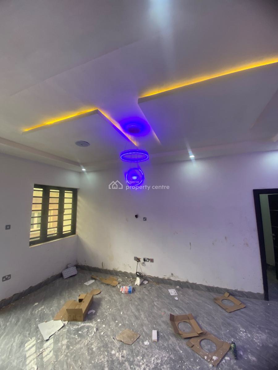 Executively Constructed Newly Built 2 Bedroom Smart Home, Rjolad Road, Gbagada, Lagos, Flat / Apartment for Rent