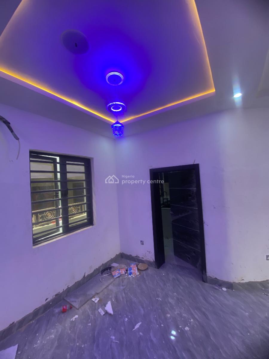 Executively Constructed Newly Built 2 Bedroom Smart Home, Rjolad Road, Gbagada, Lagos, Flat / Apartment for Rent