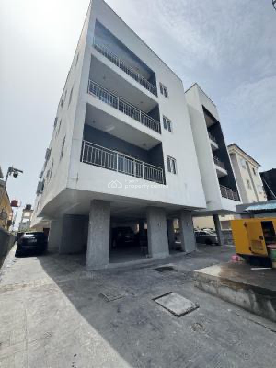 Well Built 3 Bedroom Apartment, Chevron, Lekki, Lagos, Flat / Apartment for Sale