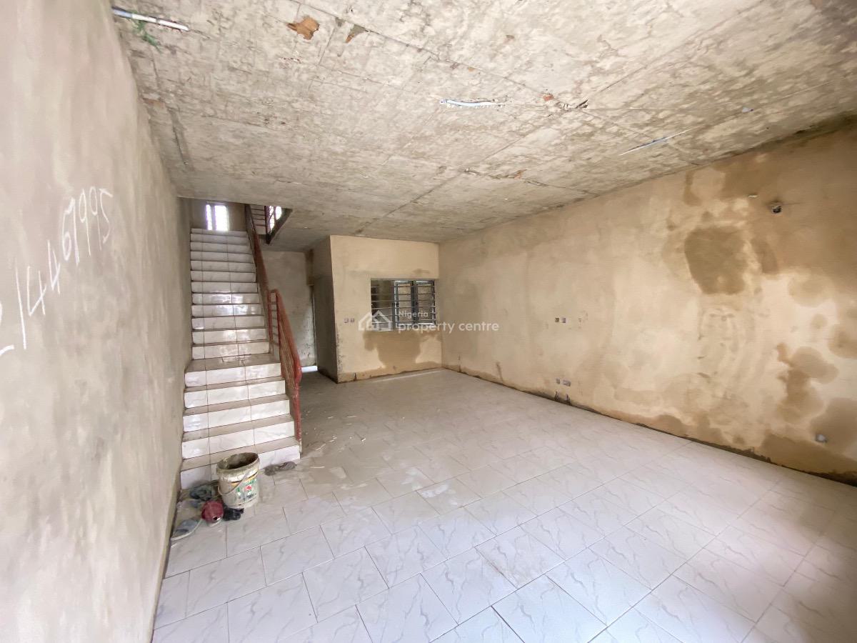 Modern 4-bedroom Terrace Duplex in a Fully Serviced Estate with C of O, Chevron Toll, Lekki, Lagos, Terraced Duplex for Sale
