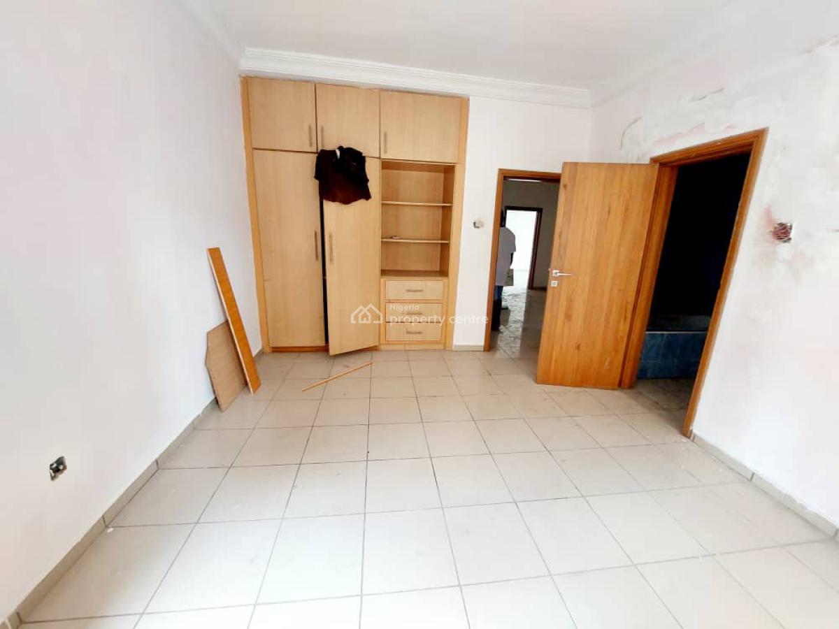 Well Maintained 3 Bedroom Apartment, Parkview, Ikoyi, Lagos, Flat / Apartment for Sale