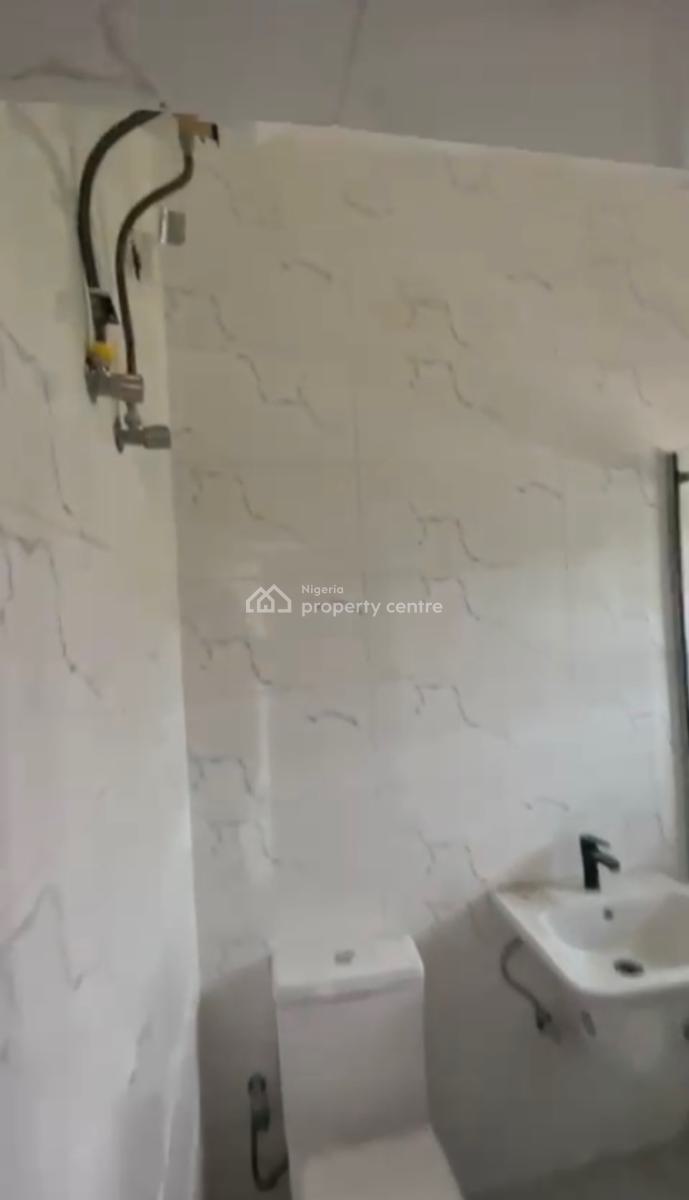 *2 Bedroom Terrace Duplex*, Apo Resettlement, Apo, Abuja, Flat / Apartment for Rent