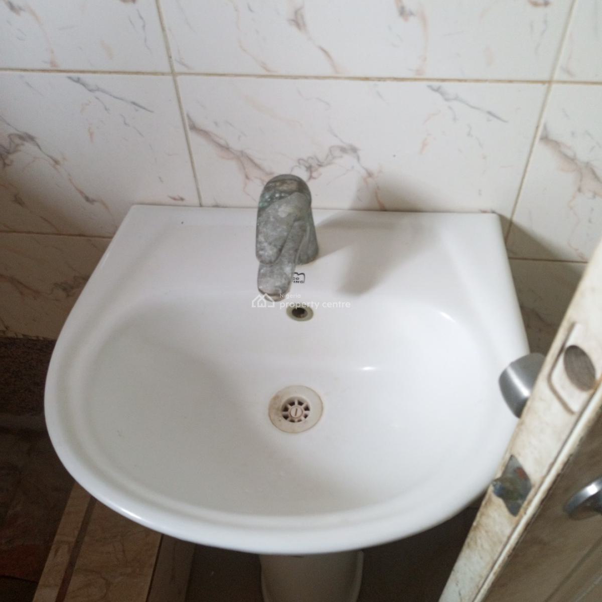 Shared Apartment, Badore, Badore, Ajah, Lagos, Self Contain (single Rooms) for Rent