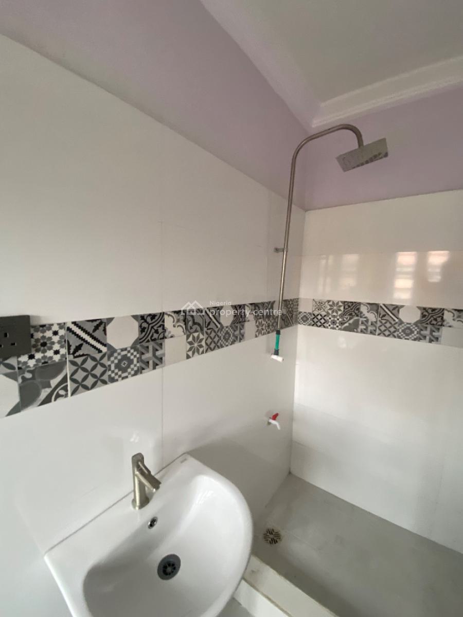 Brand New Two Bedroom Apartment, Peaceland Area, Ogombo, Ajah, Lagos, Flat / Apartment for Rent
