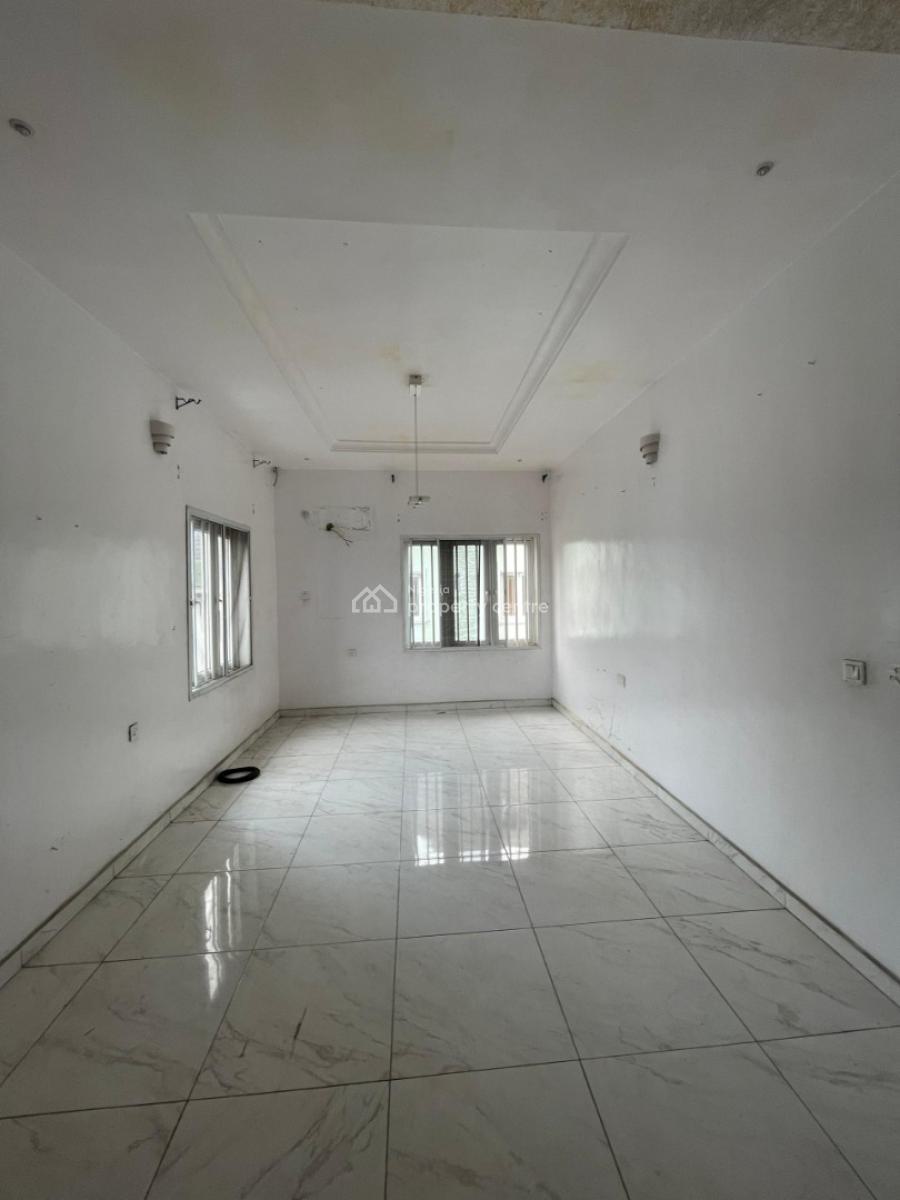 Serviced 4 Bedroom Terraced Duplex with Bq, Osapa London, Osapa, Lekki, Lagos, Terraced Duplex for Rent