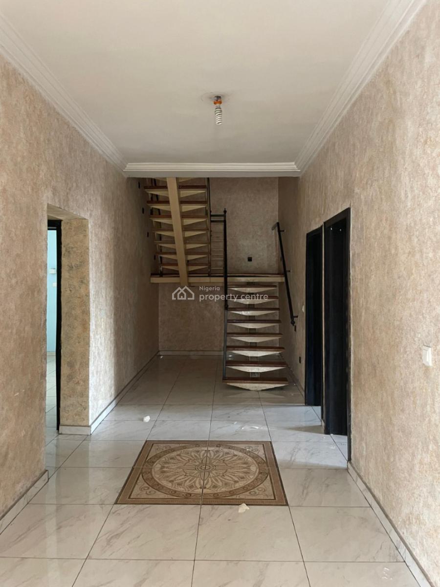 Serviced 4 Bedroom Terraced Duplex with Bq, Osapa London, Osapa, Lekki, Lagos, Terraced Duplex for Rent