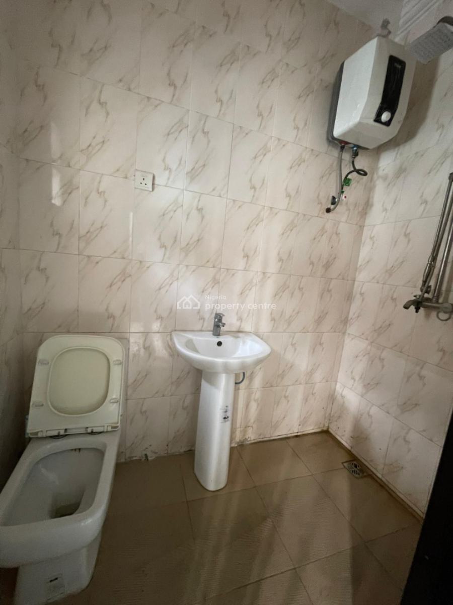 Serviced 4 Bedroom Terraced Duplex with Bq, Osapa London, Osapa, Lekki, Lagos, Terraced Duplex for Rent