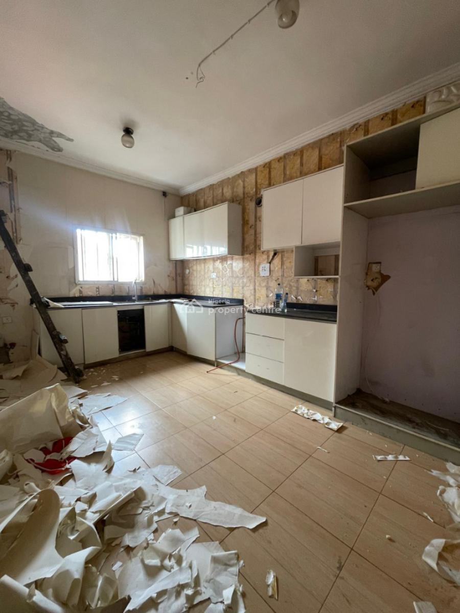 Serviced 4 Bedroom Terraced Duplex with Bq, Osapa London, Osapa, Lekki, Lagos, Terraced Duplex for Rent