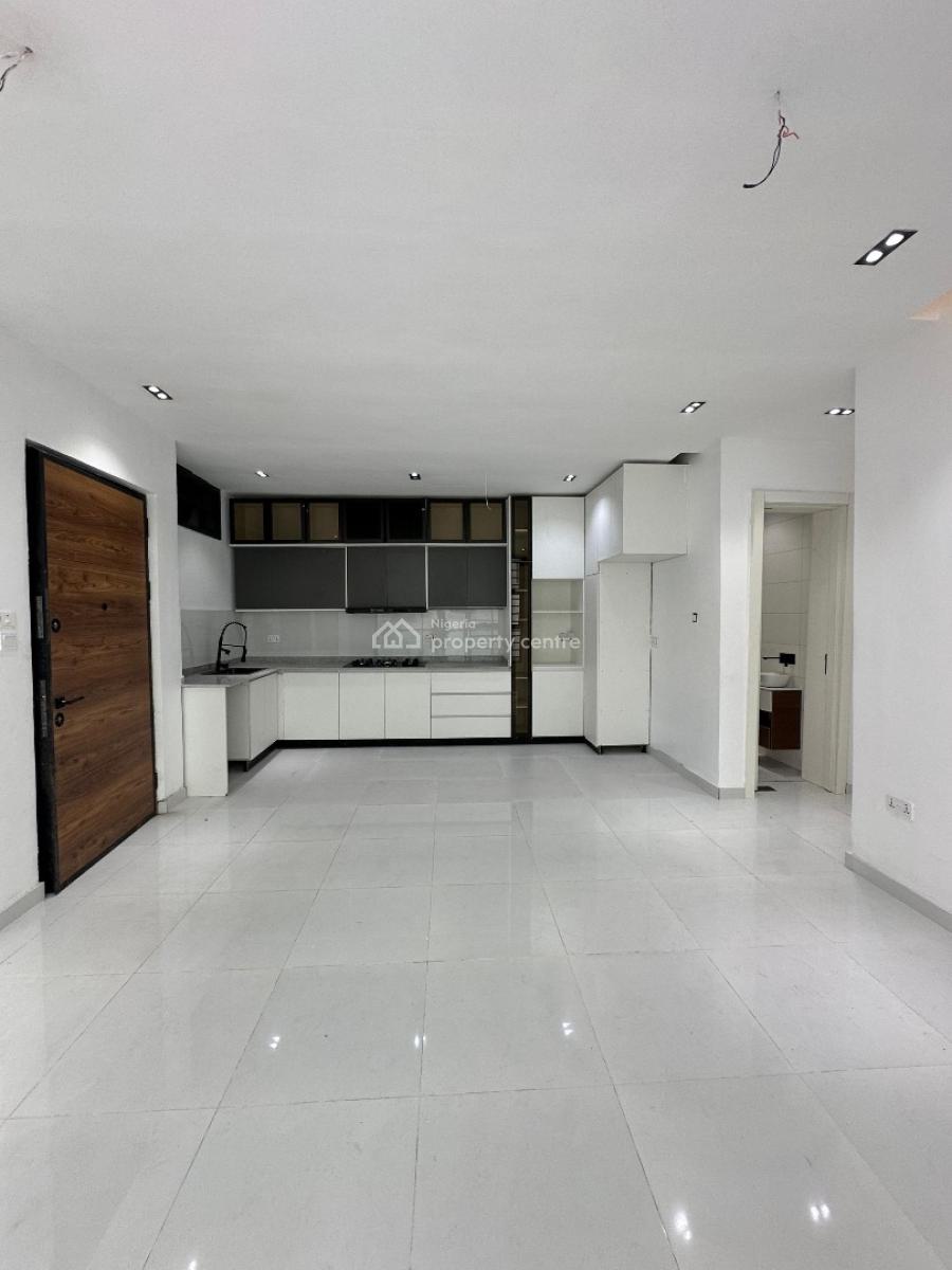 Luxury 2 Bedroom Flat with S/pool & Gym, Ologolo Lekki, Ologolo, Lekki, Lagos, Flat / Apartment for Sale