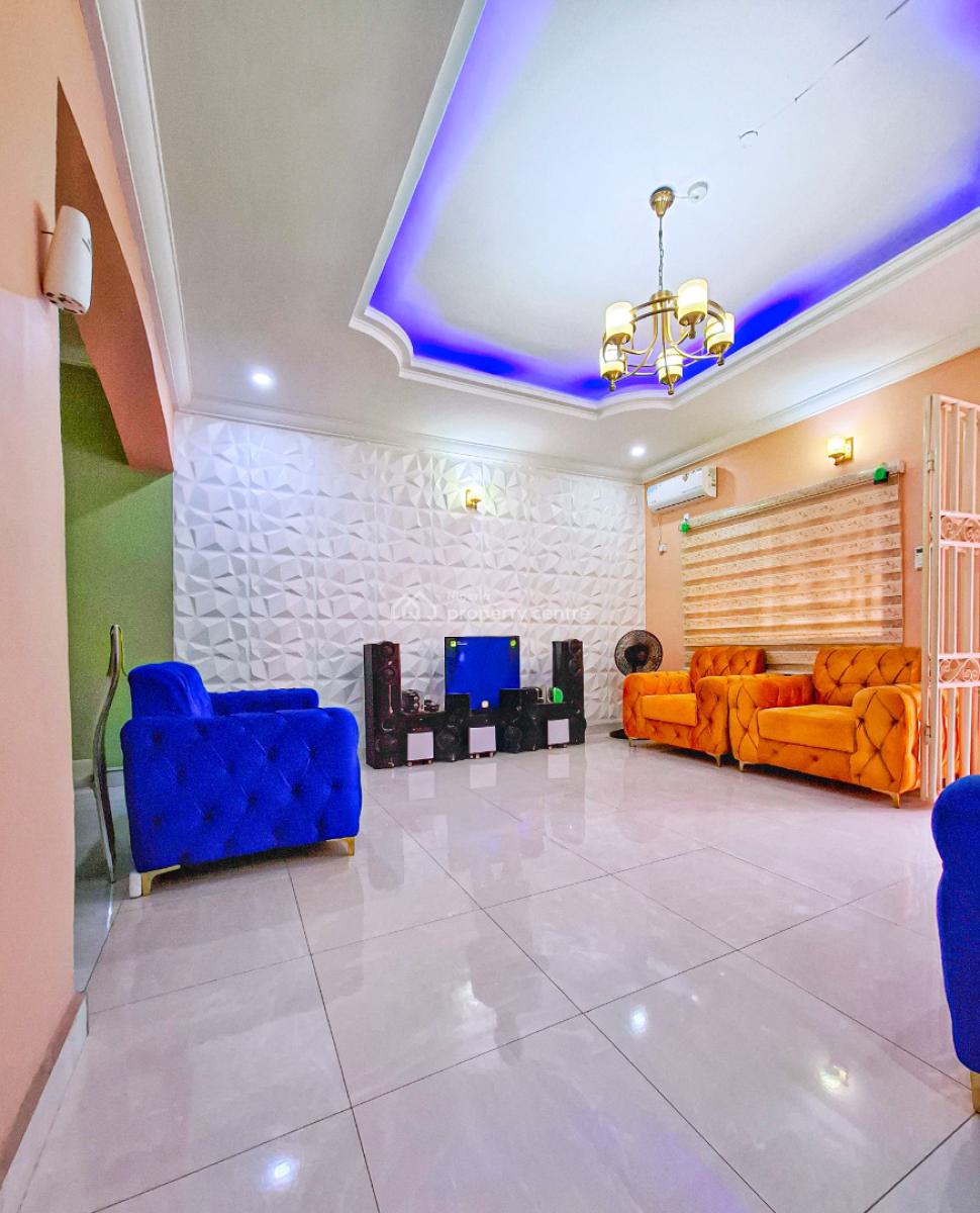 Standard 2 Bedroom Apartment on The First Floor at Ada George, Off Mini Orlu, Ada George, Port Harcourt, Rivers, Flat / Apartment for Rent