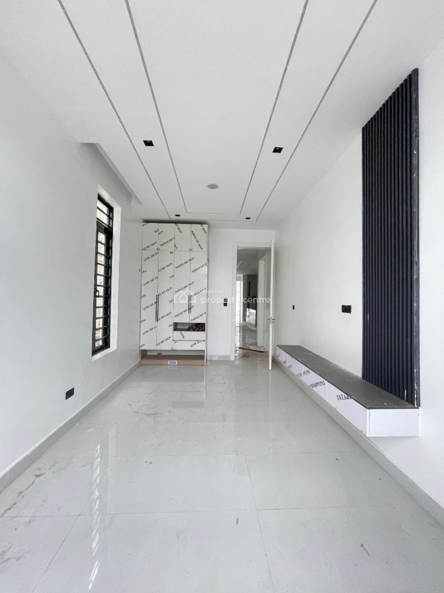 Massive 5 Bedrooms Detached Duplex with a Bq with a Pool, Lekki Phase 1, Lekki, Lagos, Detached Duplex for Sale