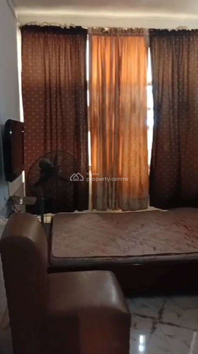 Very Neat & Decent Furnished Room Self-contain, Adekunle, Yaba, Lagos, Self Contain (single Rooms) for Rent