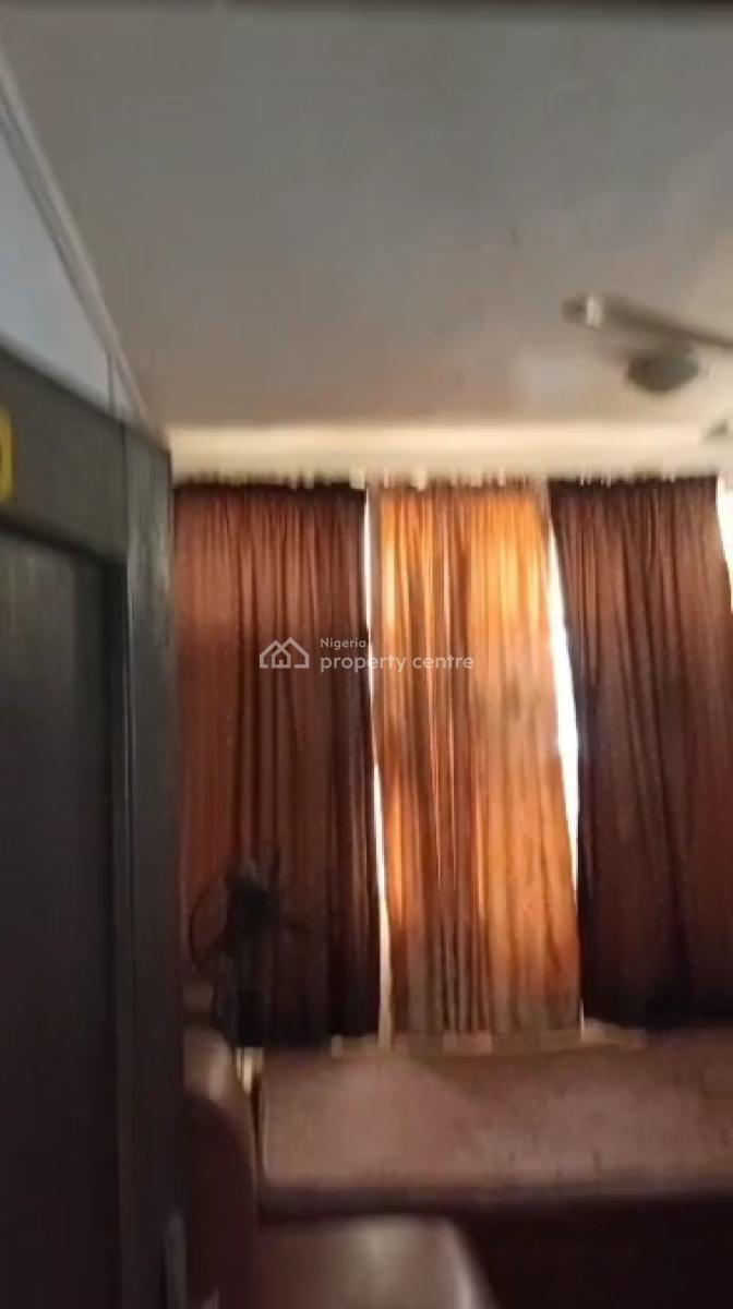 Very Neat & Decent Furnished Room Self-contain, Adekunle, Yaba, Lagos, Self Contain (single Rooms) for Rent