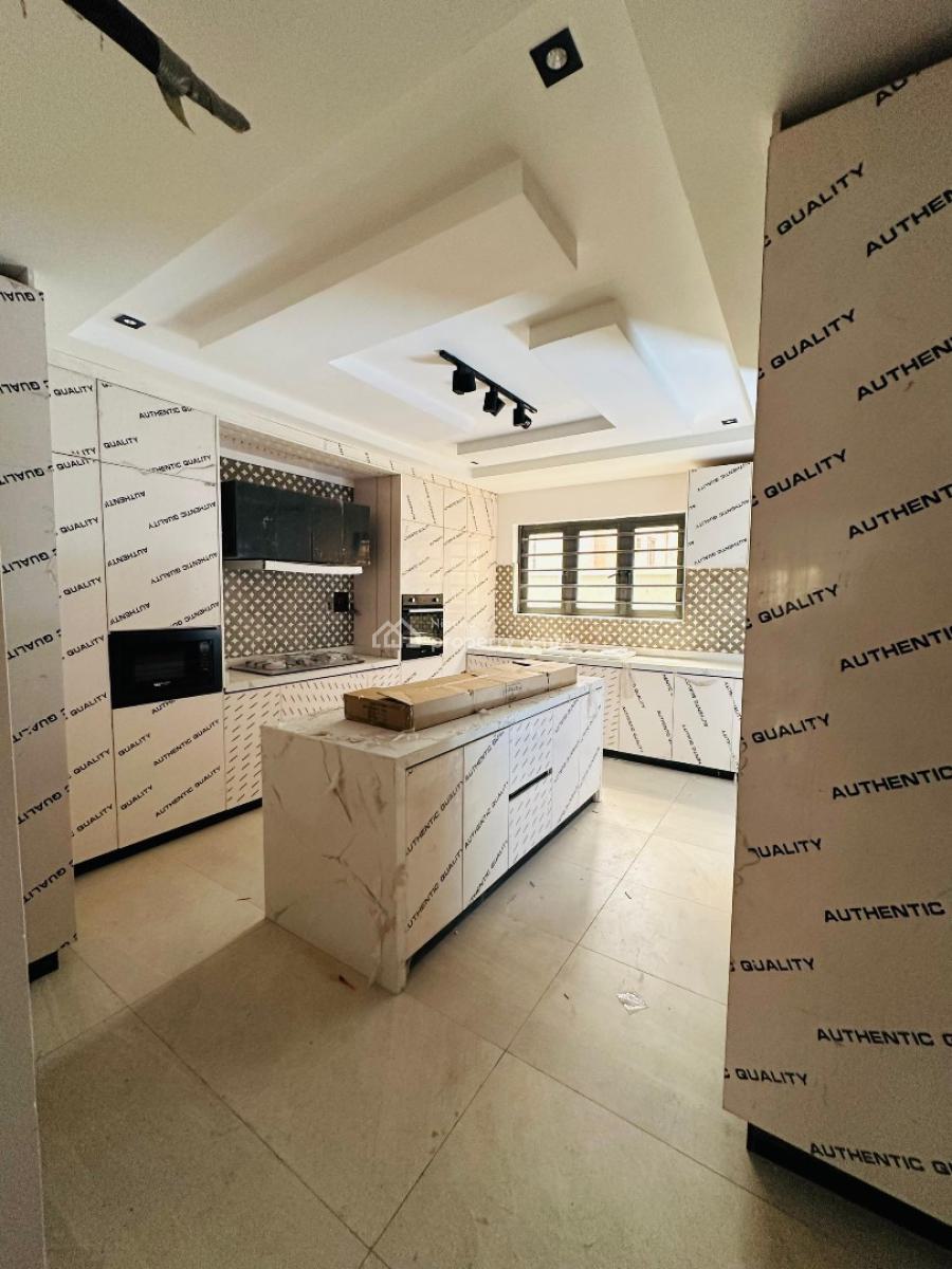 Spaciously Built 5 Bedroom Fully Detached Duplex with Bq, Gra Phase 2, Magodo, Lagos, Detached Duplex for Sale