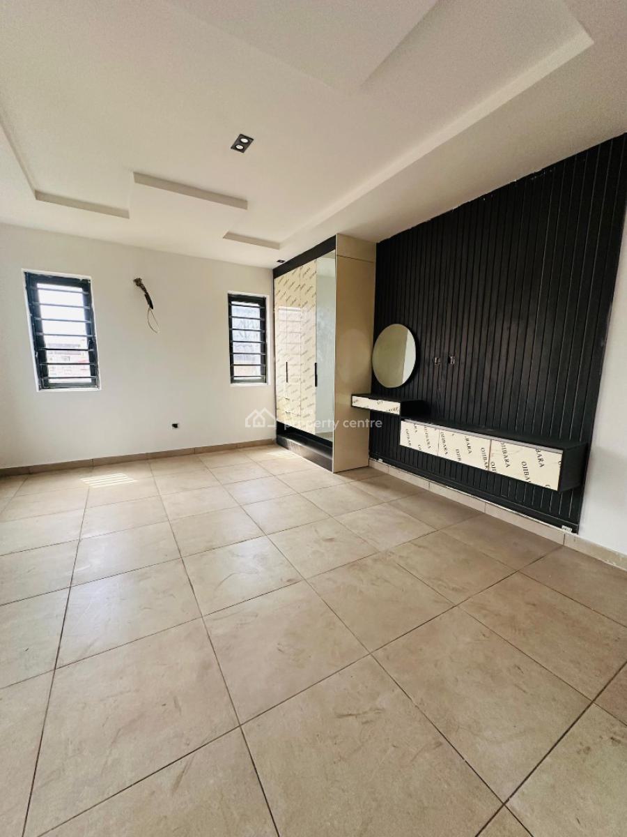 Spaciously Built 5 Bedroom Fully Detached Duplex with Bq, Gra Phase 2, Magodo, Lagos, Detached Duplex for Sale