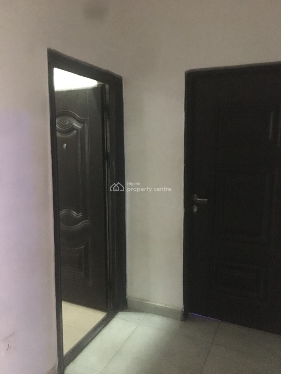 Exquisite 2 Bedroom Flat with Modern Finishes and Facilities, Ado Road, Ajah, Lagos, Flat / Apartment for Rent