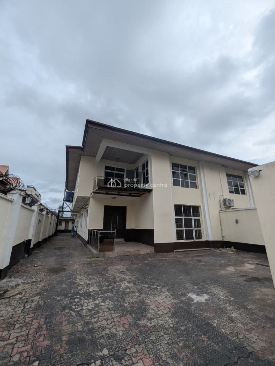 10 Room Duplex with Bq & Security Room (commercial Or Residential), Off Adebayo Doherty, Lekki Phase 1, Lekki, Lagos, Office Space for Rent