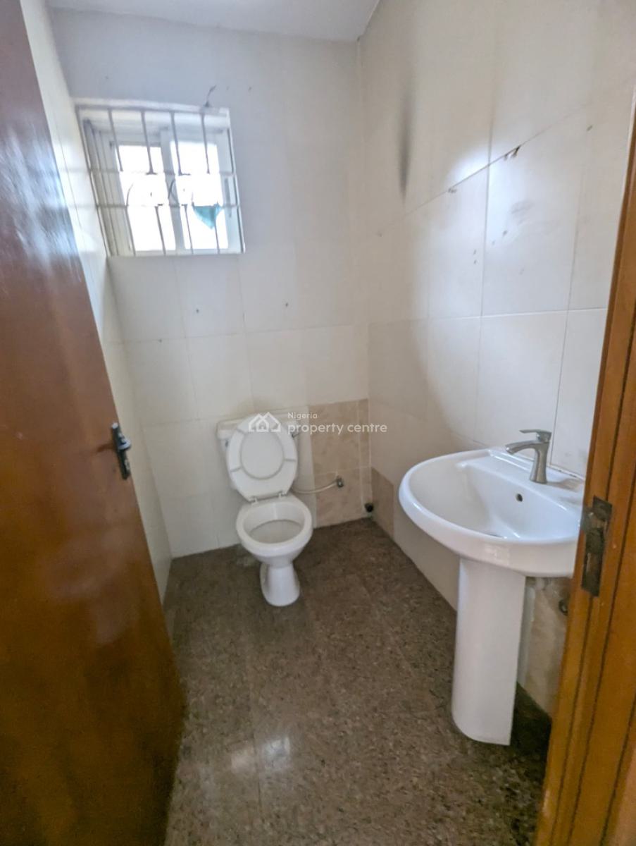 10 Room Duplex with Bq & Security Room (commercial Or Residential), Off Adebayo Doherty, Lekki Phase 1, Lekki, Lagos, Office Space for Rent