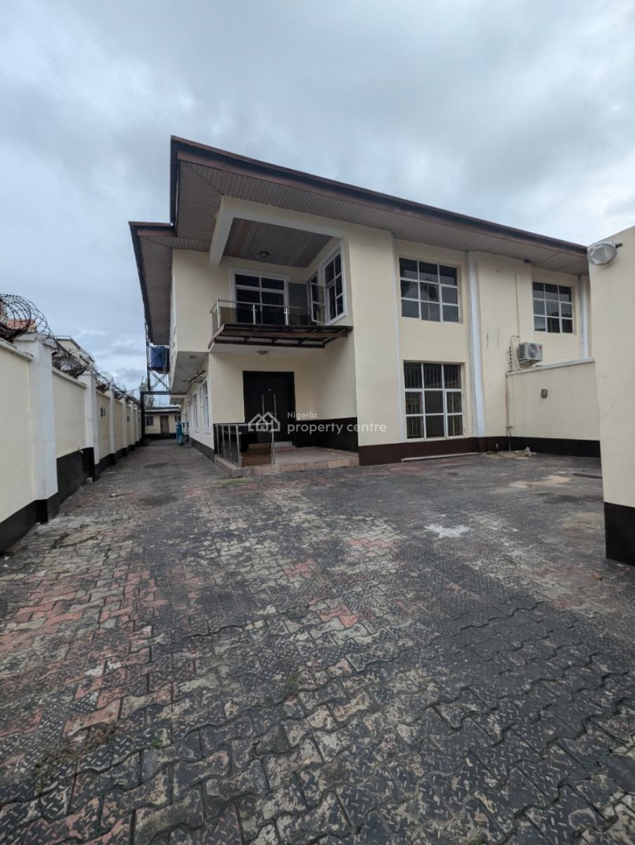 10 Room Duplex with Bq & Security Room (commercial Or Residential), Off Adebayo Doherty, Lekki Phase 1, Lekki, Lagos, Office Space for Rent