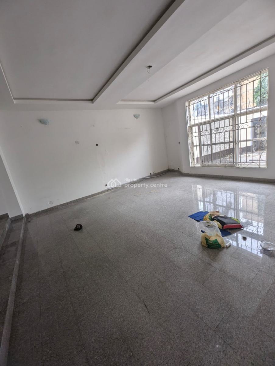 10 Room Duplex with Bq & Security Room (commercial Or Residential), Off Adebayo Doherty, Lekki Phase 1, Lekki, Lagos, Office Space for Rent