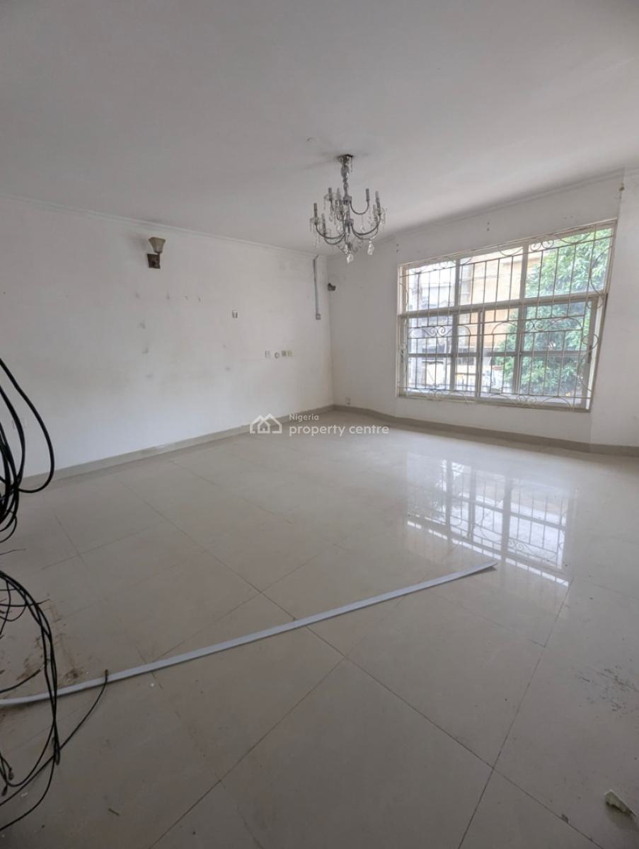 10 Room Duplex with Bq & Security Room (commercial Or Residential), Off Adebayo Doherty, Lekki Phase 1, Lekki, Lagos, Office Space for Rent