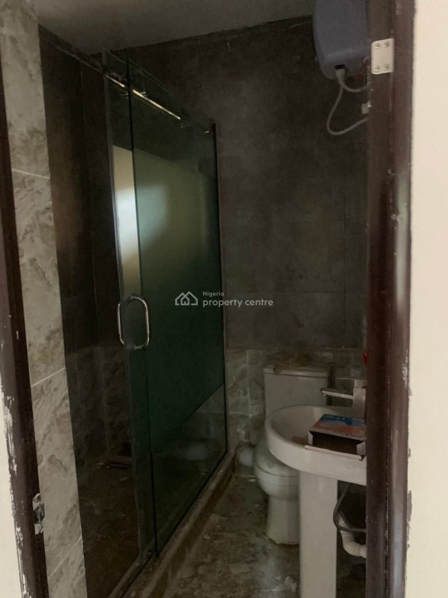 2 Bedroom Flat with Open Kitchen, Main Lekki Phase 1, Lekki Phase 1, Lekki, Lagos, Flat / Apartment for Rent