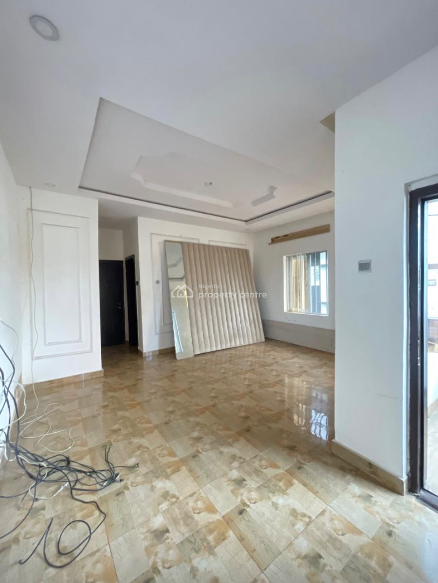 Well Maintained 4 Bedroom Spacious Semi Detached Duplex, Marshal Surulere Lagos, Surulere, Lagos, Semi-detached Duplex for Sale