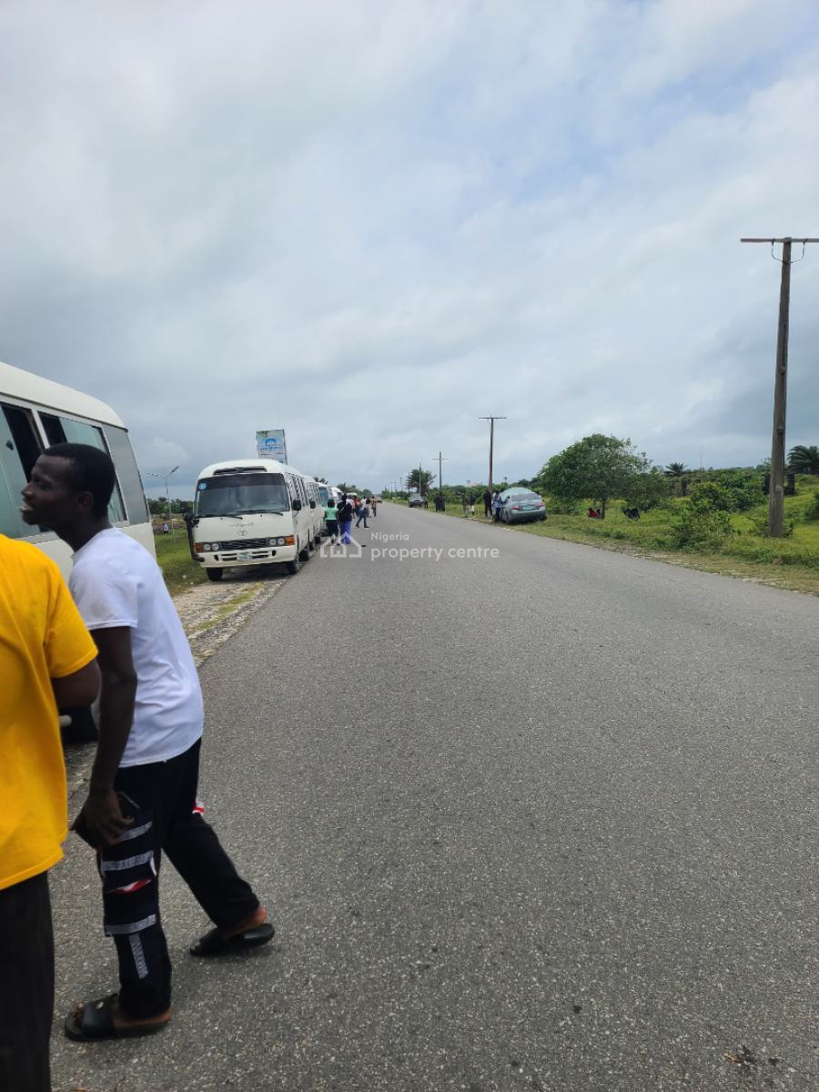 Land in an Estate Facing The Express, Ibeju Lekki After Dangote Refinery, Akodo Ise, Ibeju Lekki, Lagos, Mixed-use Land for Sale