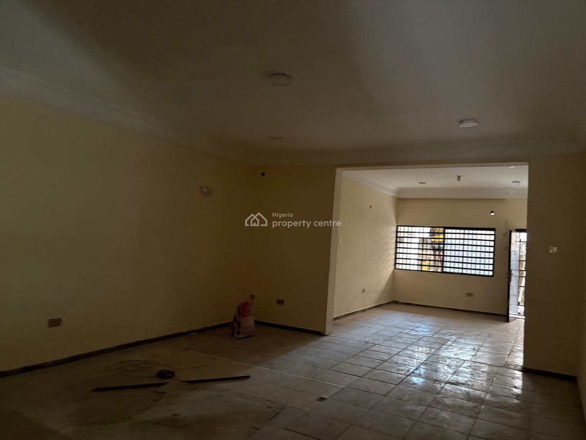 Very Big 1bedroom Flat with Big Balcony and Frontage, Wuse 2, Wuse 2, Abuja, Flat / Apartment for Rent